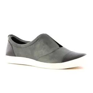 Ziera Dock Slip On Sneaker (Women) - Charcoal Pewter